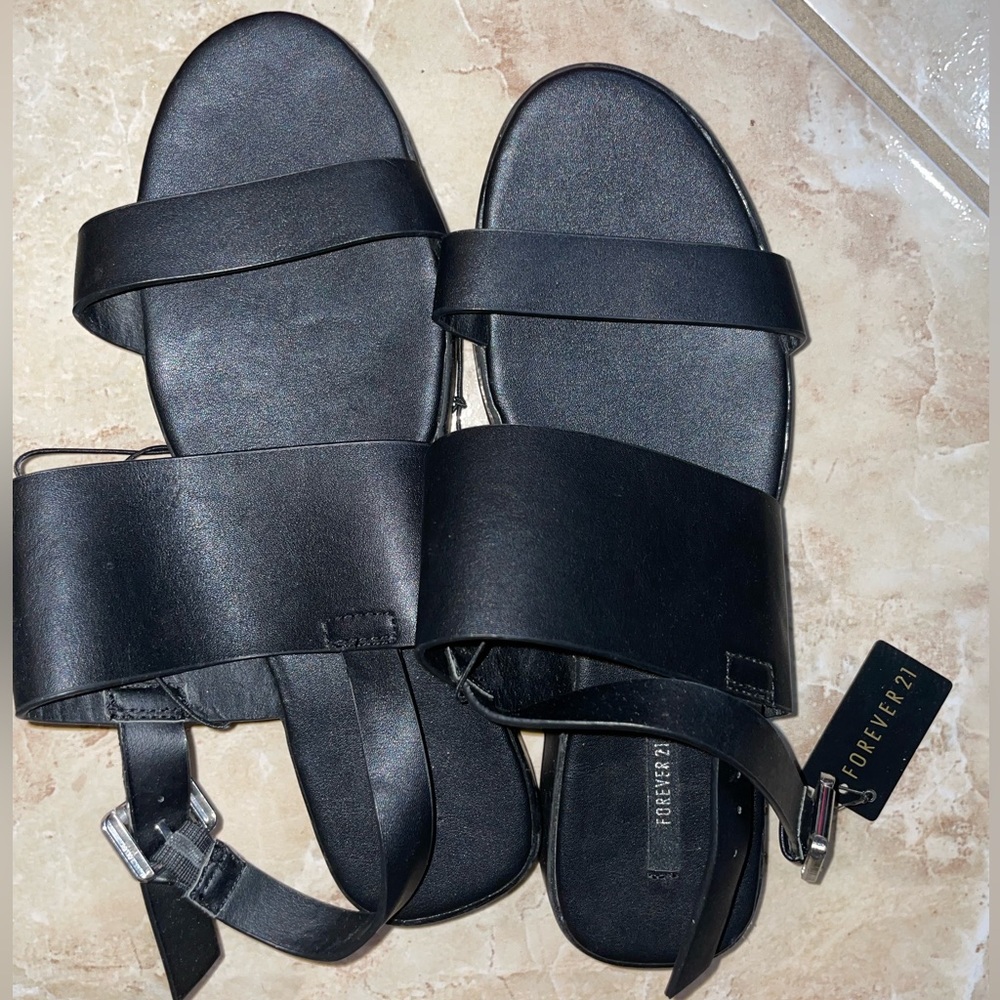 Black sandal